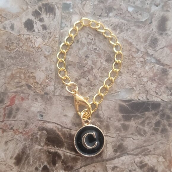 Personalized Letter "C" (Double Sided) Pendant with chain (BRAND NEW) - Picture 1 of 4